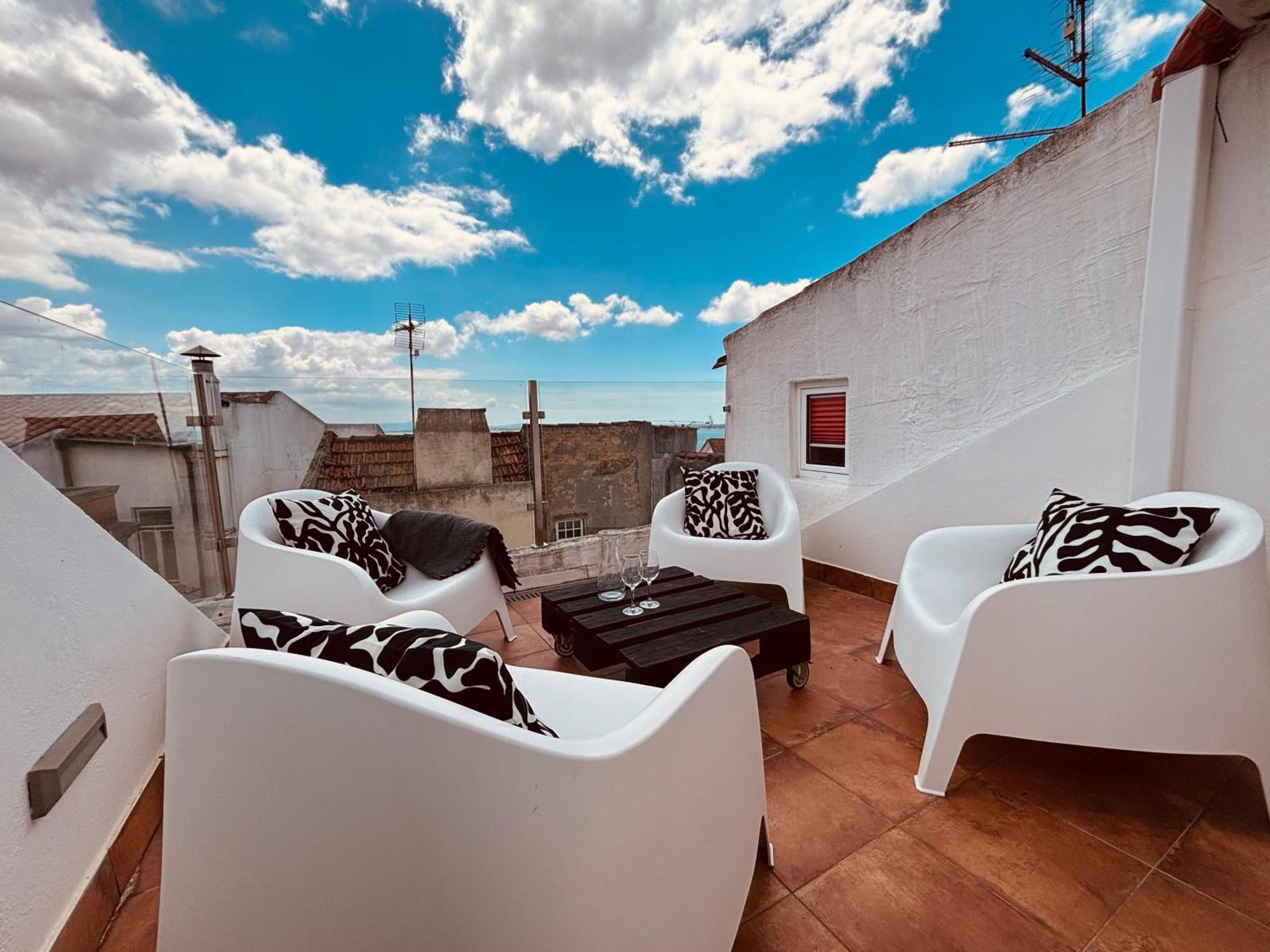Cosy Alfama Hideout - With Rooftop Terrace Lisbon Exterior photo